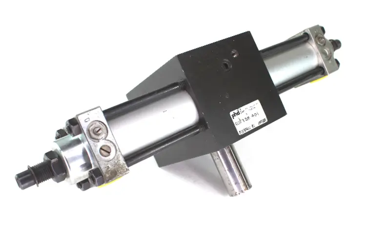 Used PHD R11A 3 090 -A-D-E Parts (Hydraulics and Pneumatics) Kentucky US | Industrial Parts R Us Inc. #358166