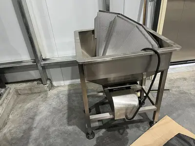 SS Hopper w/ Vibratory Feeder