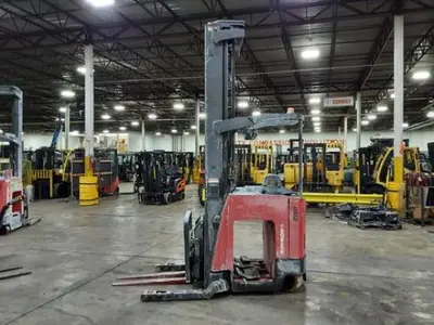 USED 2017 RAYMOND 750 DR32TT