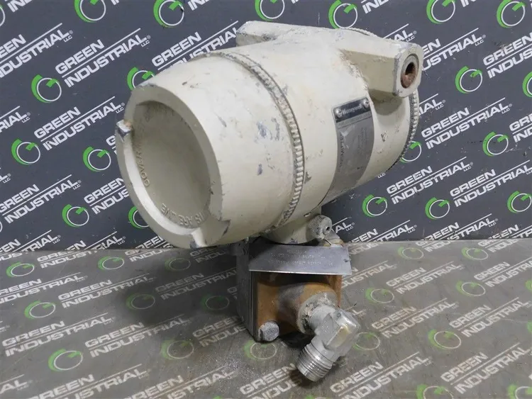 Used HONEYWELL STA122-E1G-00000-MB,F1C3 Pressure Transmitters | Green Industrial #682771