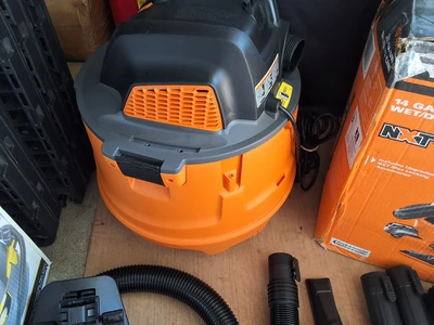 Used _UNKNOWN_ _UNKNOWN_ Wet/Dry Vacuums Michigan US | Miedema Asset Management Group #1323941
