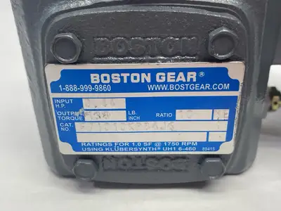 Used Boston Gear Worm Gear Right Angle Speed Reducer 0.44 HP 10:1 Ratio Speed Reducers Michigan US | Maverick Industrial Sales #1398455