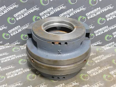 Unbranded 55618-3 Babbit Sleeve Bearing 3in Bore 6.7 in OD 4.7 in H Rusty Used
