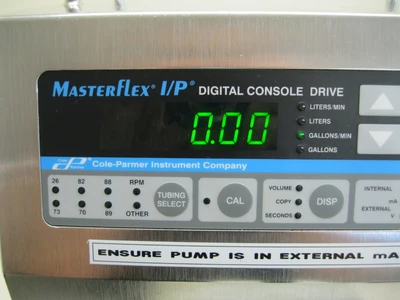 Cole-Parmer Masterflex I/P Digital Console Drive w 77601-10 Pump Head P21