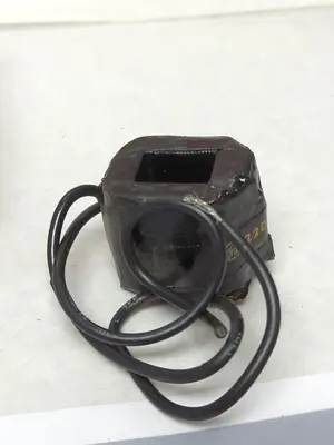 New | in-Stock GE 22D2G220 Miscellaneous Equipment (Electrical & Power) | Surplus Asset Holdings #1195076
