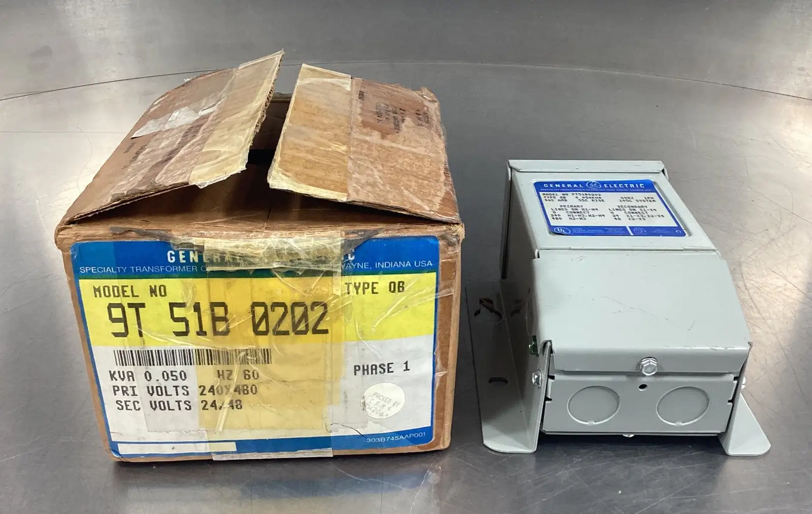 GE Type QB Transformer 9T51B0202 Pri:240/480V Sec:24/48V 60Hz 1Ph 4C-26