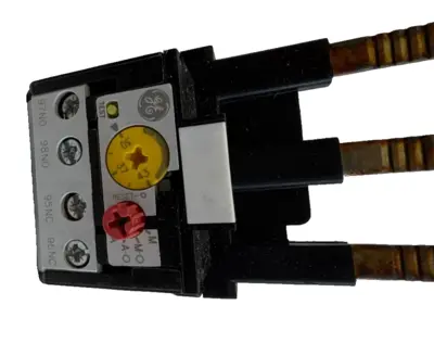 NEW GENERAL ELECTRIC RT2E OVERLOAD RELAY 30-43A