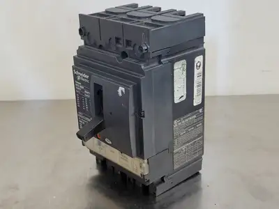 Used SCHNEIDER ELECTRIC NSX100-160-250 Switchgears British Columbia CA | Lenmark #241736