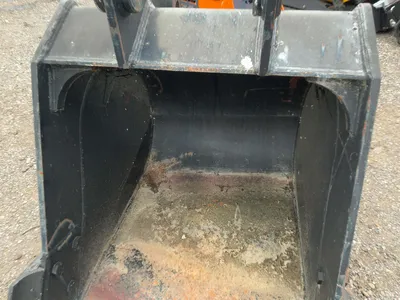 Used _UNKNOWN_ _UNKNOWN_ Multipurpose Buckets Michigan US | Miedema Asset Management Group #1304816