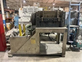 USED CUMBERLAND 37H   (18"  X 37" OPENING)