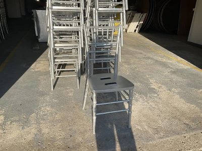 Used 32 WOODEN CHAIRS Party/Banquet Supplies Michigan US | Miedema Asset Management Group #1761403