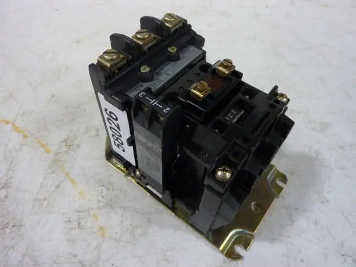 Used ALLEN BRADLEY 500-BOD930 SER B PLC Contactors Michigan US | Ideal Machinery #704275