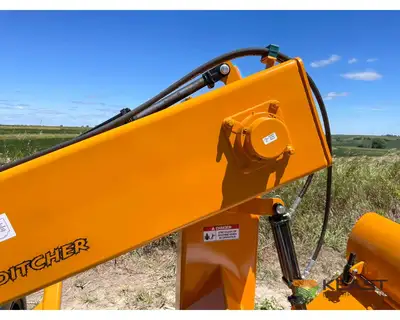 Used HURRICANE DITCHER _UNKNOWN_ Miscellaneous Agriculture (Farm) Equipment Iowa US | Keast Enterprises #1360332