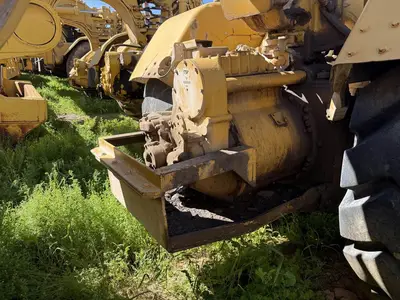 USED 1974 CATERPILLAR 621