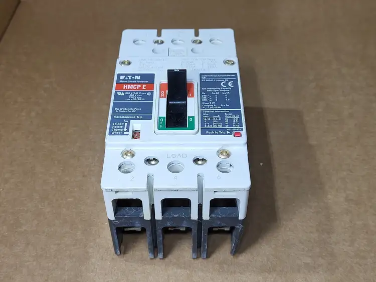 Used EATON HMCPE030H1C Switchgears British Columbia CA | Lenmark #477712