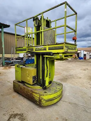 USED 1996 LIFT-A-LOFT MCL 48-30
