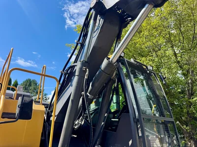 Used 2015 VOLVO EW160E Wheel Excavators Ontario CA | Driven Equipment Solutions #1423070