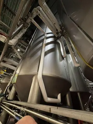 MUELLER 16,600 GALLON Stainless Steel Tanks | Perry Equipment (2)