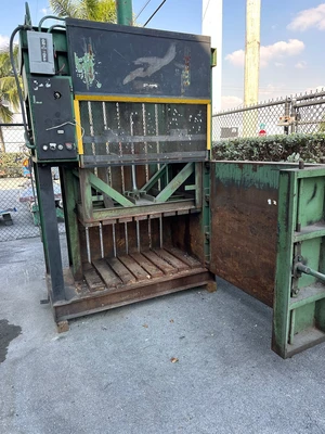 USED BALERS 48" X 30" X 48" TALL BALES