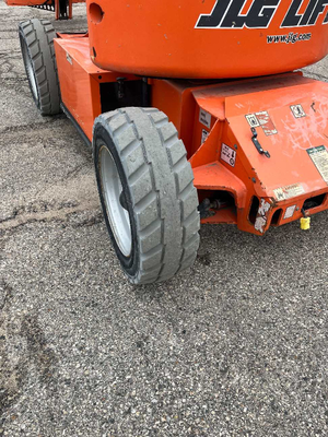 USED 2017 JLG E450AJ