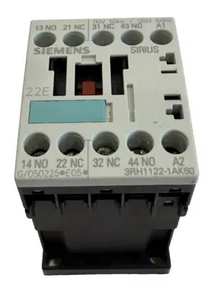 NEW SIEMENS 3RH1122-1AK60 CONTACTOR 3RH11221AK60