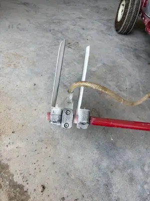 Pioneer Gas-Powered Line Painter / Striping Machine