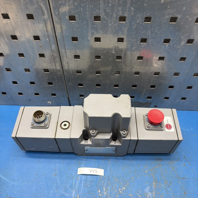 Used MOOG D651-403 Valves/Fittings Indiana US | J&J Industrial Supply #1354717