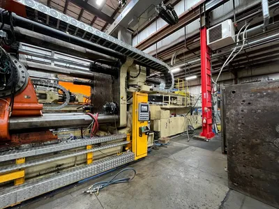 2007 HUSKY QTI3150RS155/1555 QUADLOCK Injection Molding Horizontal/Vertical | Machinery Network (2)