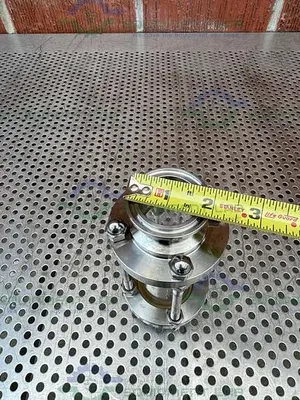 USED 316L STAINLESS STEEL SINGLE WALL  IN LINE SIGHT GLASS W/ 1 1/2" SANITARY FITTING