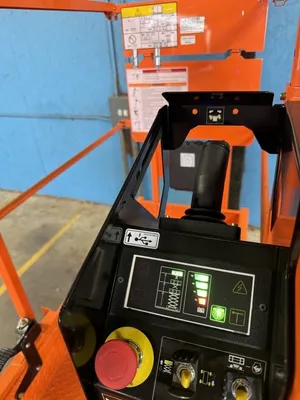New | in-Stock 2026 JLG ES1932 ELECTRIC SCISSOR LIFT Scissor Lifters Alberta CA | Adcock Equipment #1417638