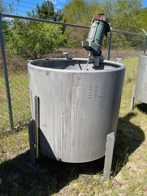 Used unknown 150 Gal w mixer Stainless Steel Tanks Georgia US | Athens Packaging & Processing #914815