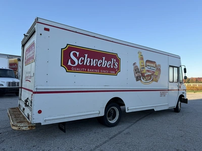 Used 2006 WORKHORSE ROUTE STAR DELIVERY TRUCK Box trucks Ohio US | Miedema Asset Management Group #1709436