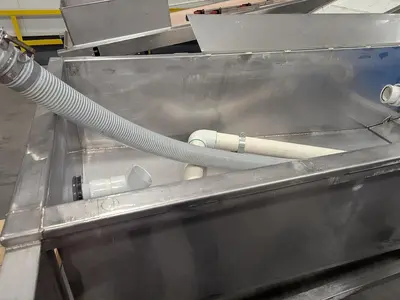 Bubbler Tank Conveyor