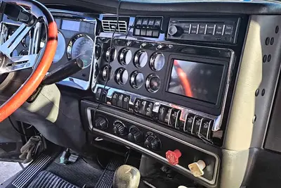 Used 2015 KENWORTH W900 Conventional trucks Texas US | Proxy Equipment #1385422