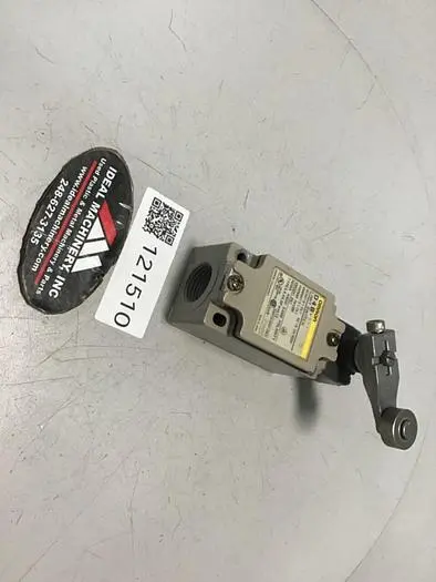 USED OMRON D4B-2115N-R