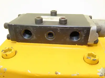 Fluid Power BB045-301-15 Lock-Out Valve 3-Way Big Bazooka Loc-Master 1.5"npt