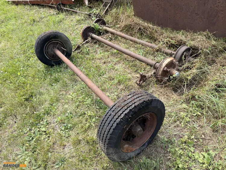 Used LOT OF (3) TRAILER AXLES _UNKNOWN_ Running Gears Michigan US | Miedema Asset Management Group #1419777