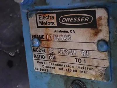 USED DRESSER/DAYTON LE 52841 TH
