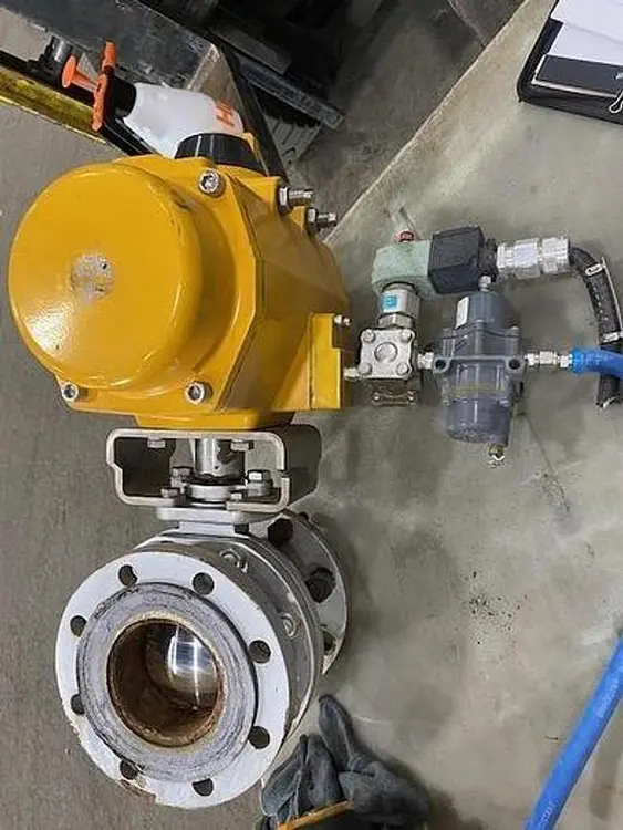 Used EMERSON EMERSON ACTUATOR WITH BALL VALVE Valves/Fittings Pennsylvania US | Global Equipment International, LLC #185887