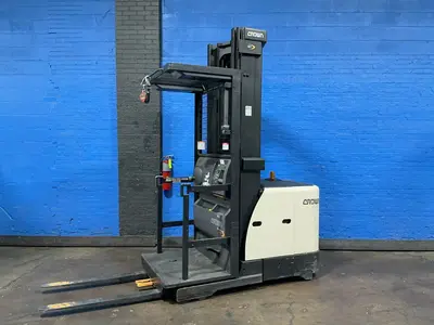 Used CROWN SP352030 Electric Lifters Ohio US | HGR 24 #1446261