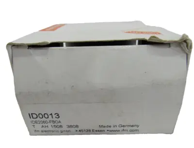 NEW EFECTOR IDE2060-FBOA ID0013 INDUCTIVE SENSOR IDE2060FBOAID0013