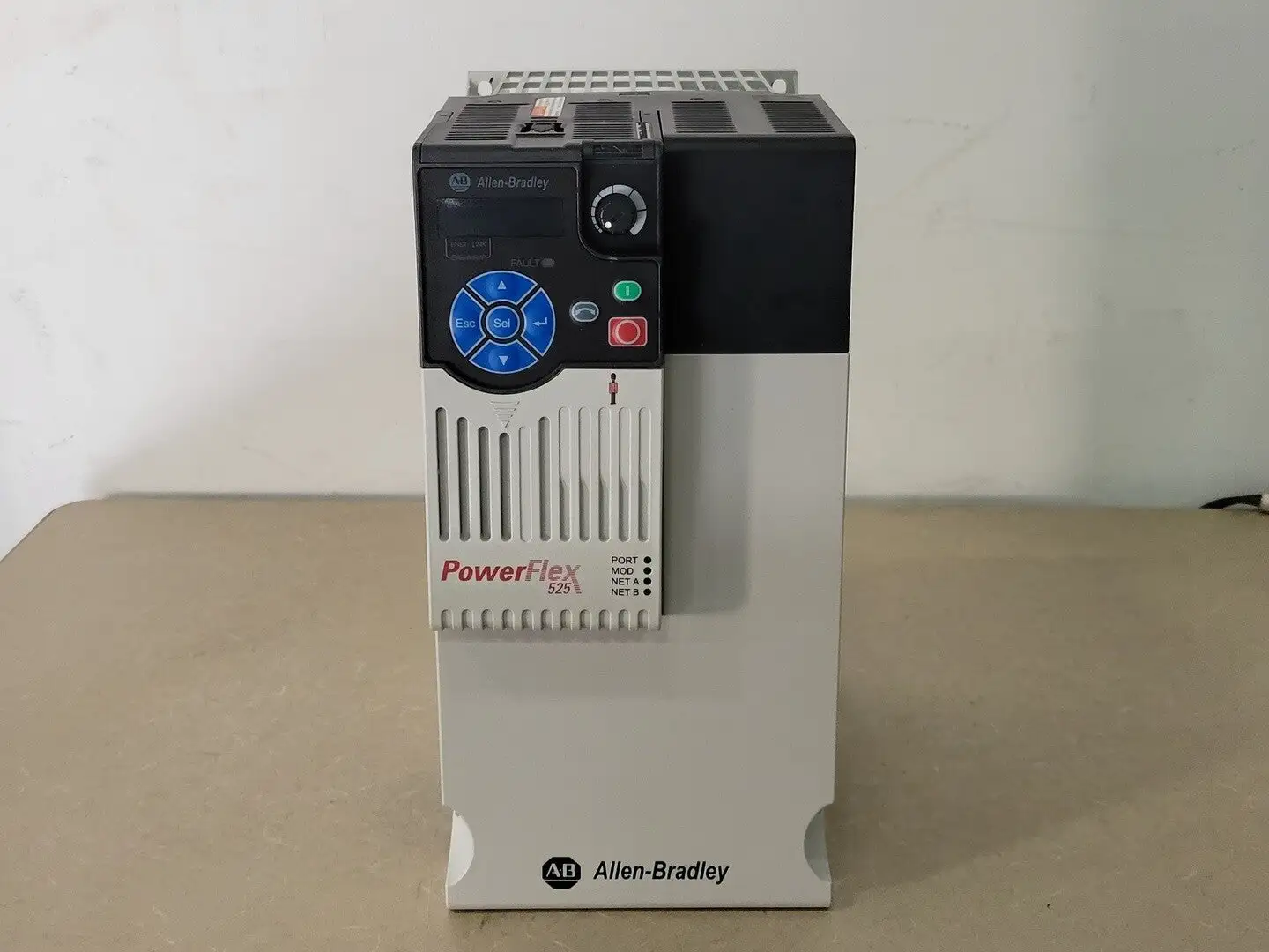 NEW ALLEN-BRADLEY 25B-D030N104
