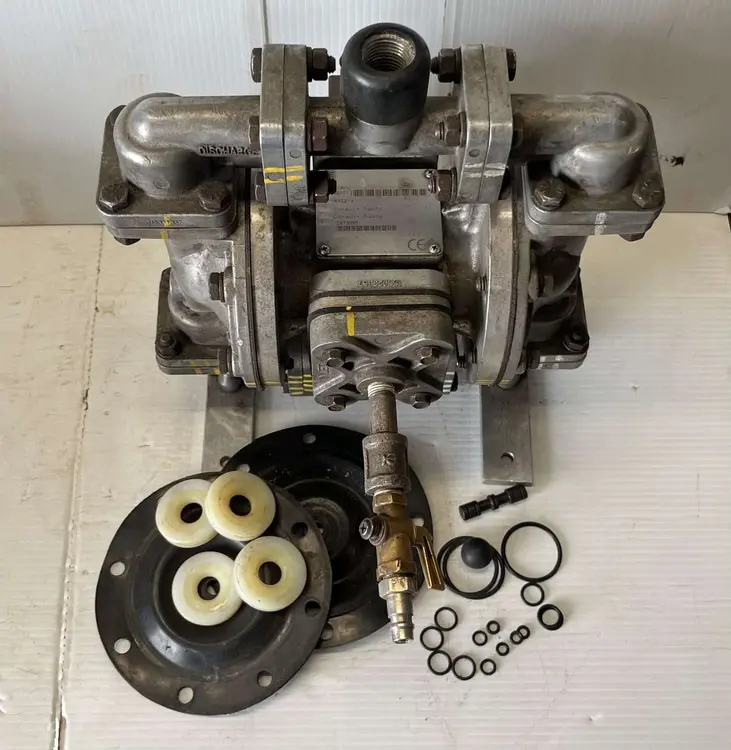 Used ALEMITE 8322-A Diaphragm Pumps Saskatchewan CA | Certified Sales and Rentals #1636787
