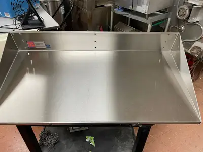 Used Marshall Used Marshall 175401 36" ThermoGlo Heated Warming Holding Stainless Steel Wall Mounted Shelf 120V Heated Cabinets & Displays Illinois US | Falcon Restaurant Supply #1376433
