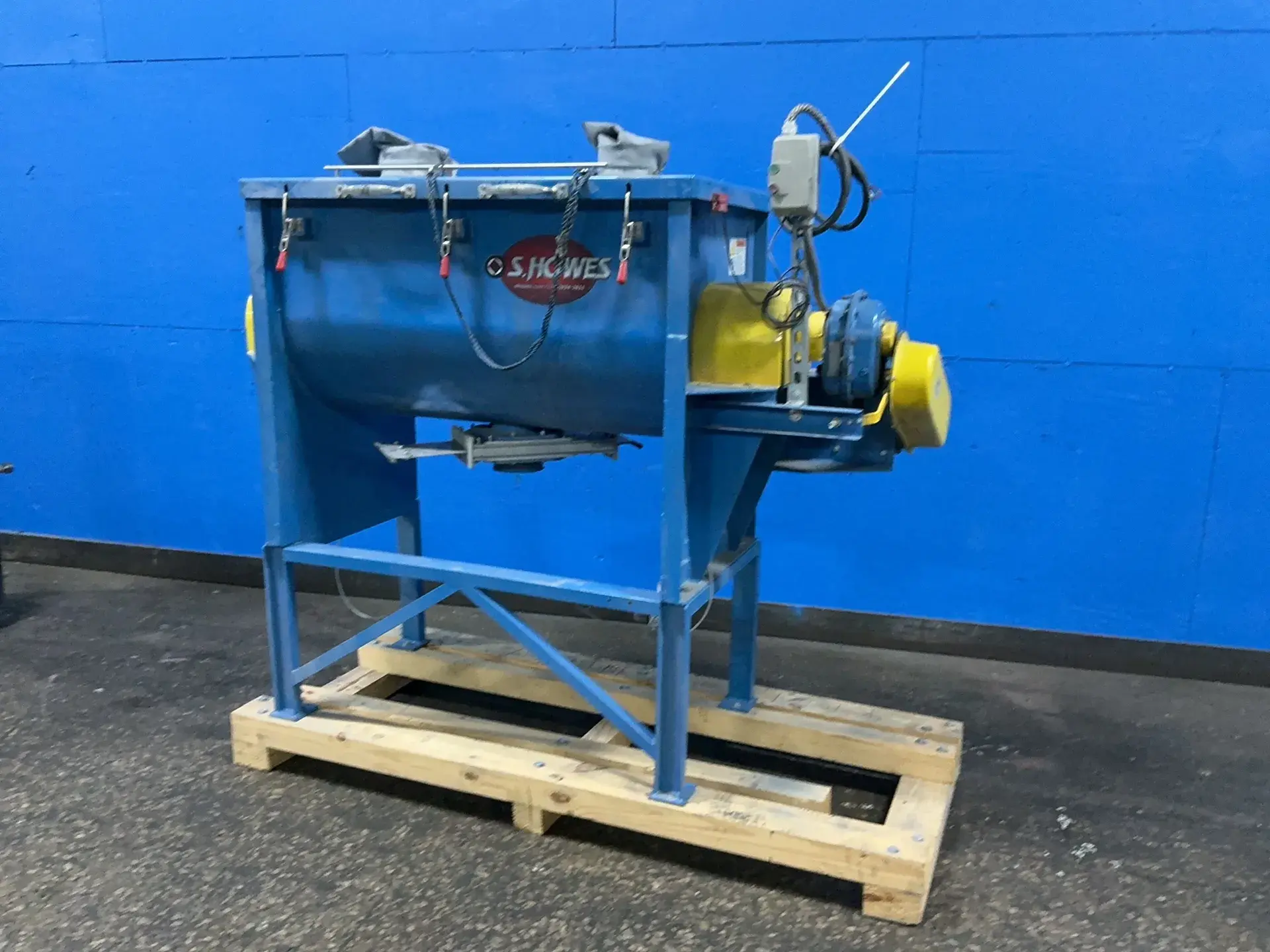 Used S. HOWES ES244 Chemical & Process Equipment Ohio US | HGR 24 #1185704