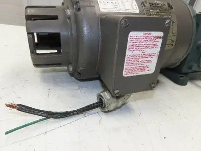 Dodge Baldor 17Q20R56 Gear Motor 20:1 Reducer 86 RPM 3/4Hp 230/460V 3PH RH 56C