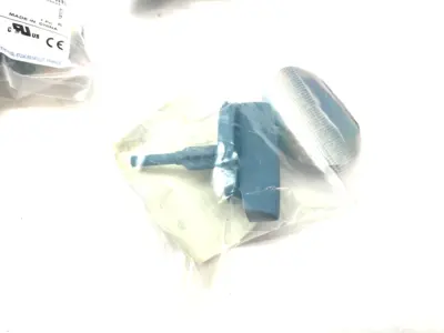 NEW SOCOMEC OPERATION HANDLE POIGNEE D M00B