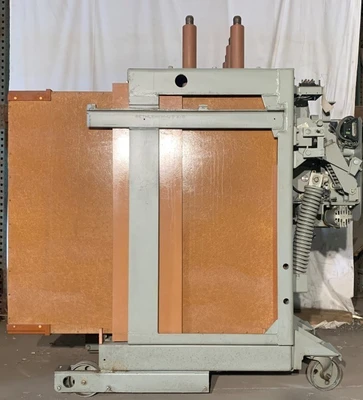 GE MagneBlast Breaker, AM-13.8-1000-4H, 1200A, 13.8KV, EO/DO, 12