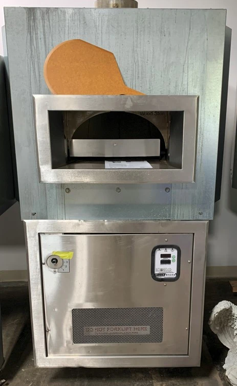 72-0261 Woodstone Mt. Chuckanut 4′ Pizza Deck Oven