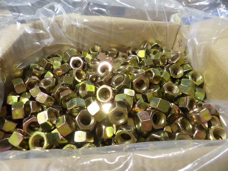 Used _UNKNOWN_ _UNKNOWN_ Nuts & Screws Michigan US | Miedema Asset Management Group #1320259